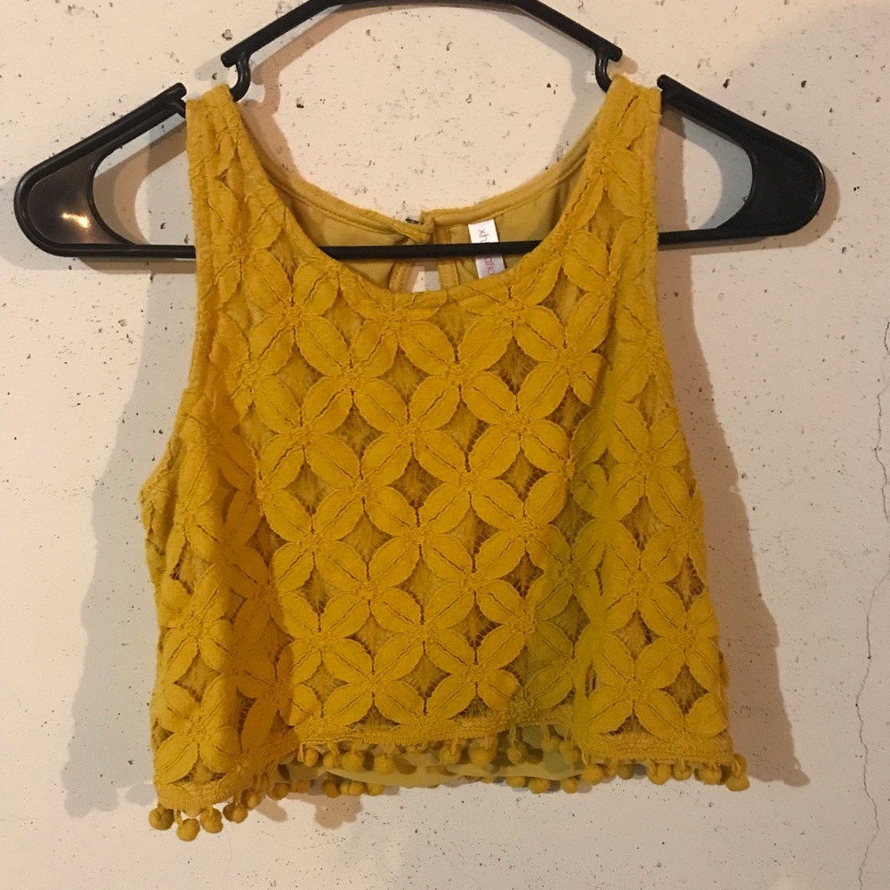 Woman’s Summer crop top